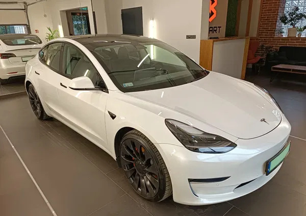 tesla małopolskie Tesla Model 3 cena 159900 przebieg: 96820, rok produkcji 2021 z Warszawa